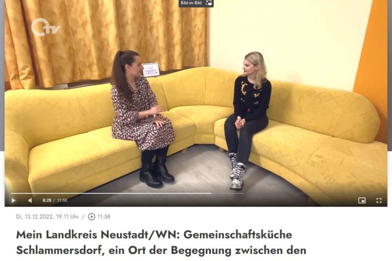 Frau Koslowski im Gespräch mit Frau Hofmann