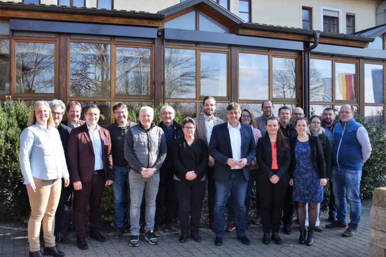 Teilnehmer/-innen der Zwischenevaluierung