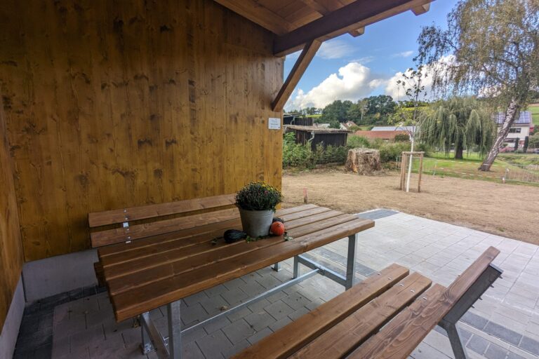 Sitzmöglichkeit Dorftreff Apfelbach