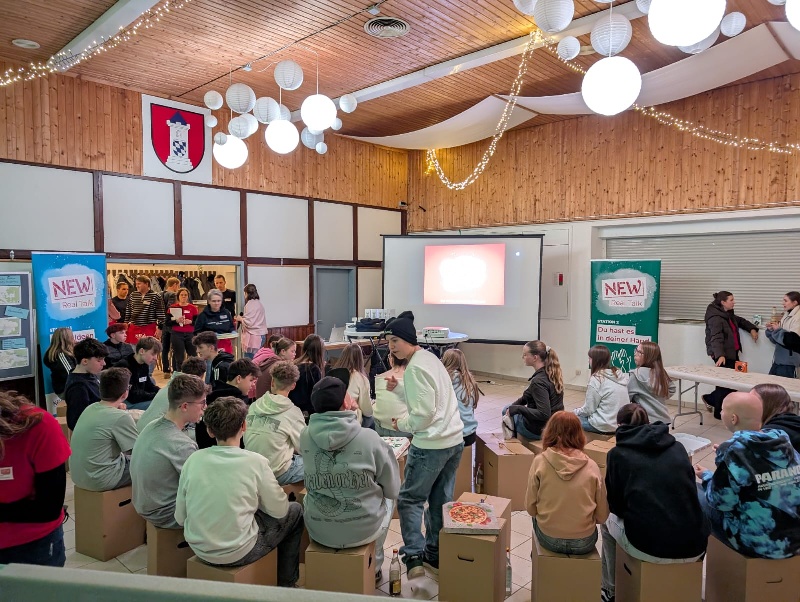 Es herrschte reger Austausch unter den Jugendlichen