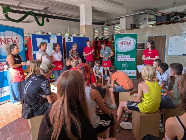 Reger Austausch beim NEW Real Talk in Schwarzenbach
